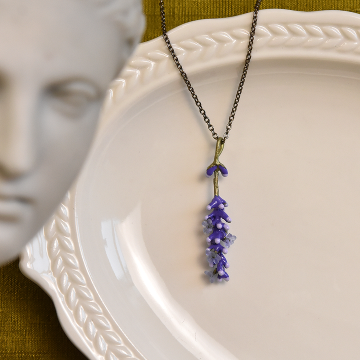 Lavender Pendant - Goldmakers Fine Jewelry