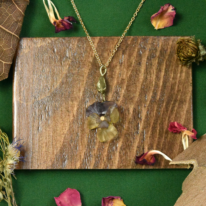 Pansy Pendant - Goldmakers Fine Jewelry