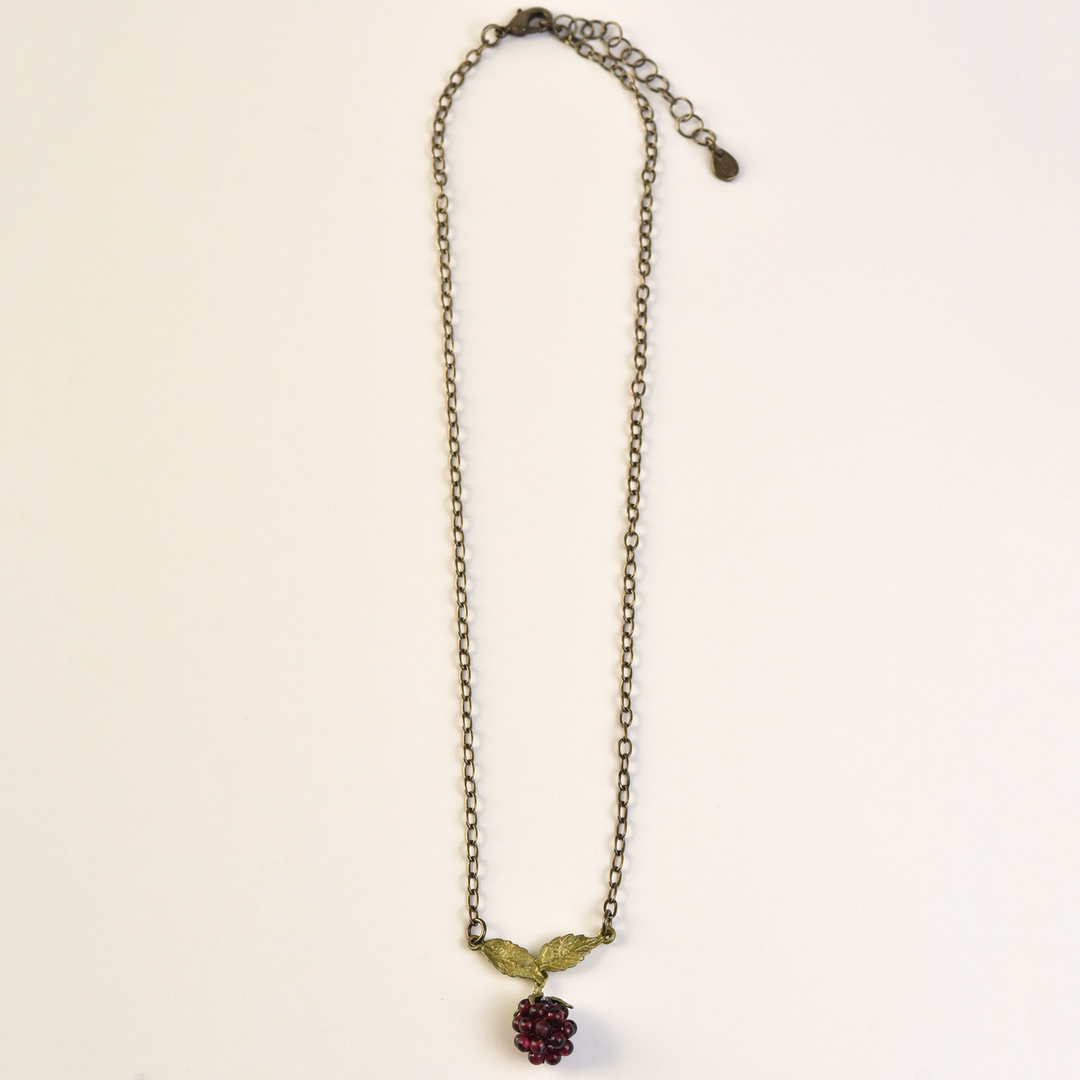 Raspberry Pendant - Goldmakers Fine Jewelry
