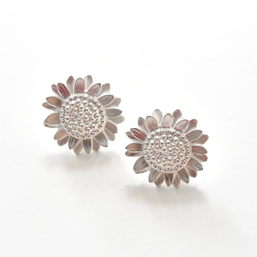 Sunflower Post Earrings - Goldmakers Fine Jewelry