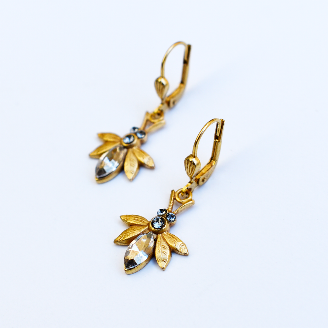 Small Bee Earrings - Goldmakers Fine Jewelry