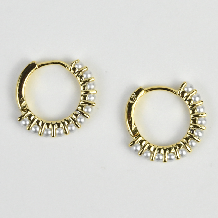 Azura Huggie Hoops in Pearl - Goldmakers Fine Jewelry