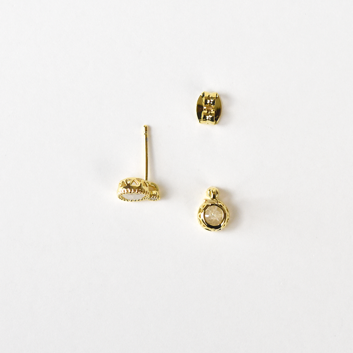 Petite Vintage Studs - Goldmakers Fine Jewelry