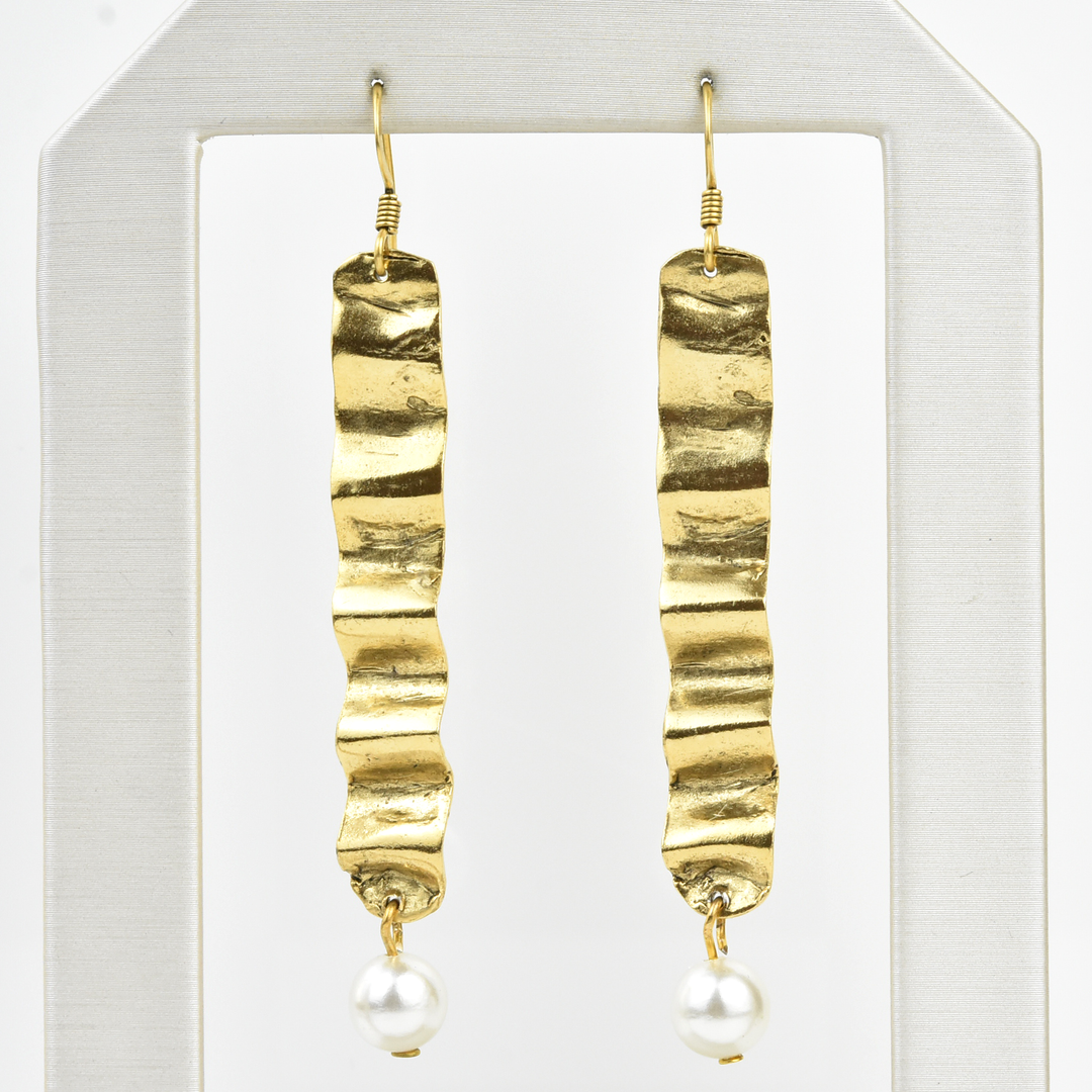 Wave & Pearl Earrings - Goldmakers Fine Jewelry