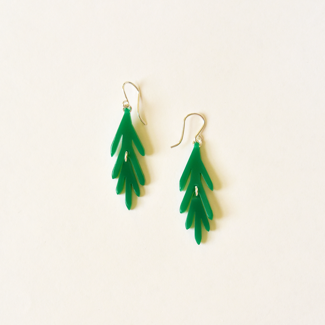 Emerald Green Leaf Earrings - Goldmakers Fine Jewelry