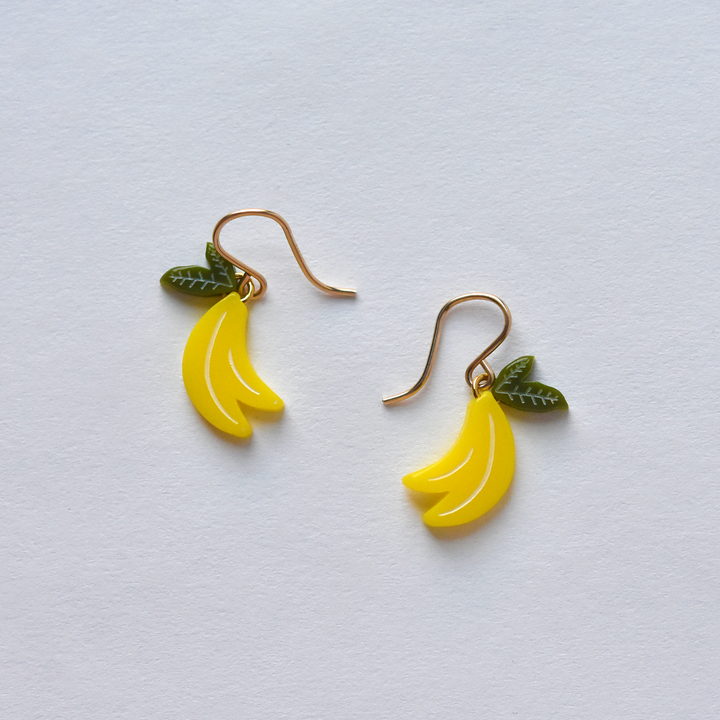 Small Banana Earrings - Goldmakers Fine Jewelry