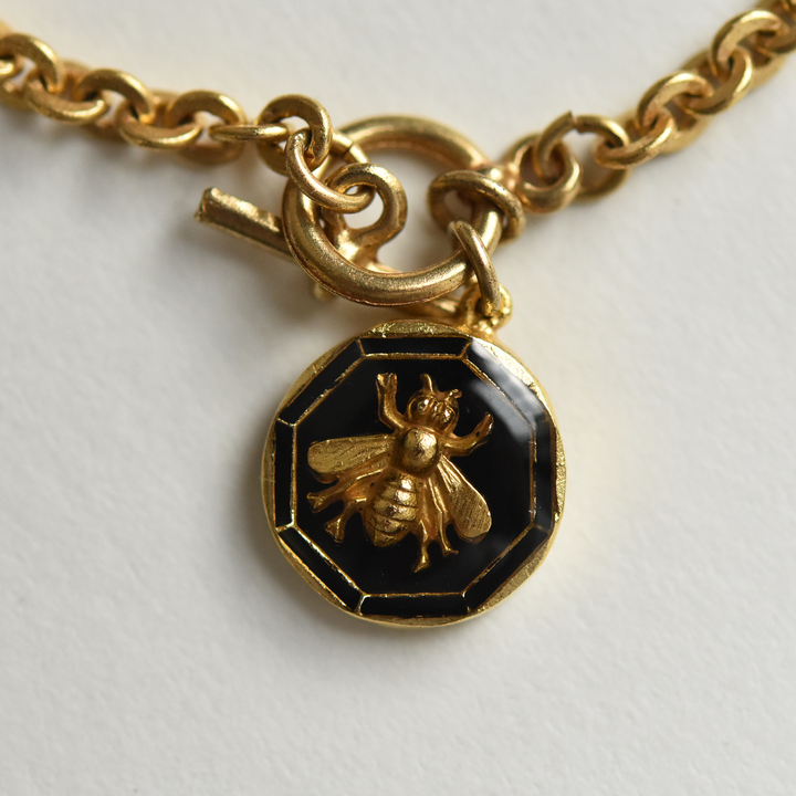 Black Enamel Bee Pendant Bracelet - Goldmakers Fine Jewelry