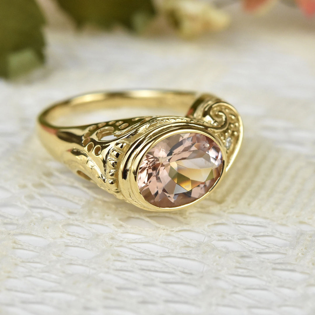 Morganite Paisley Cocktail Ring in Gold - Goldmakers Fine Jewelry