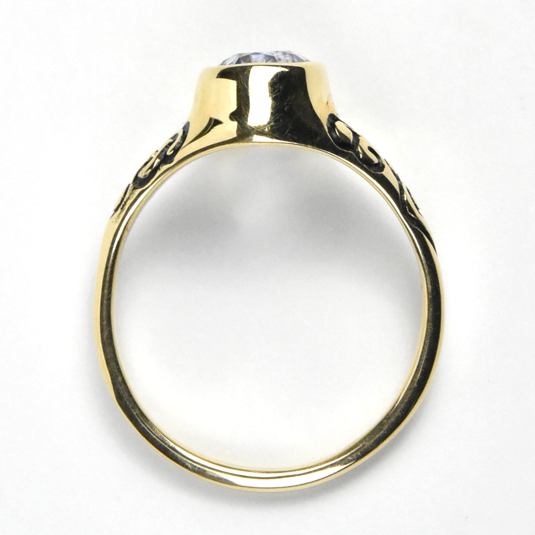 Tanzanite Ring in Yellow Gold - Goldmakers Fine Jewelry