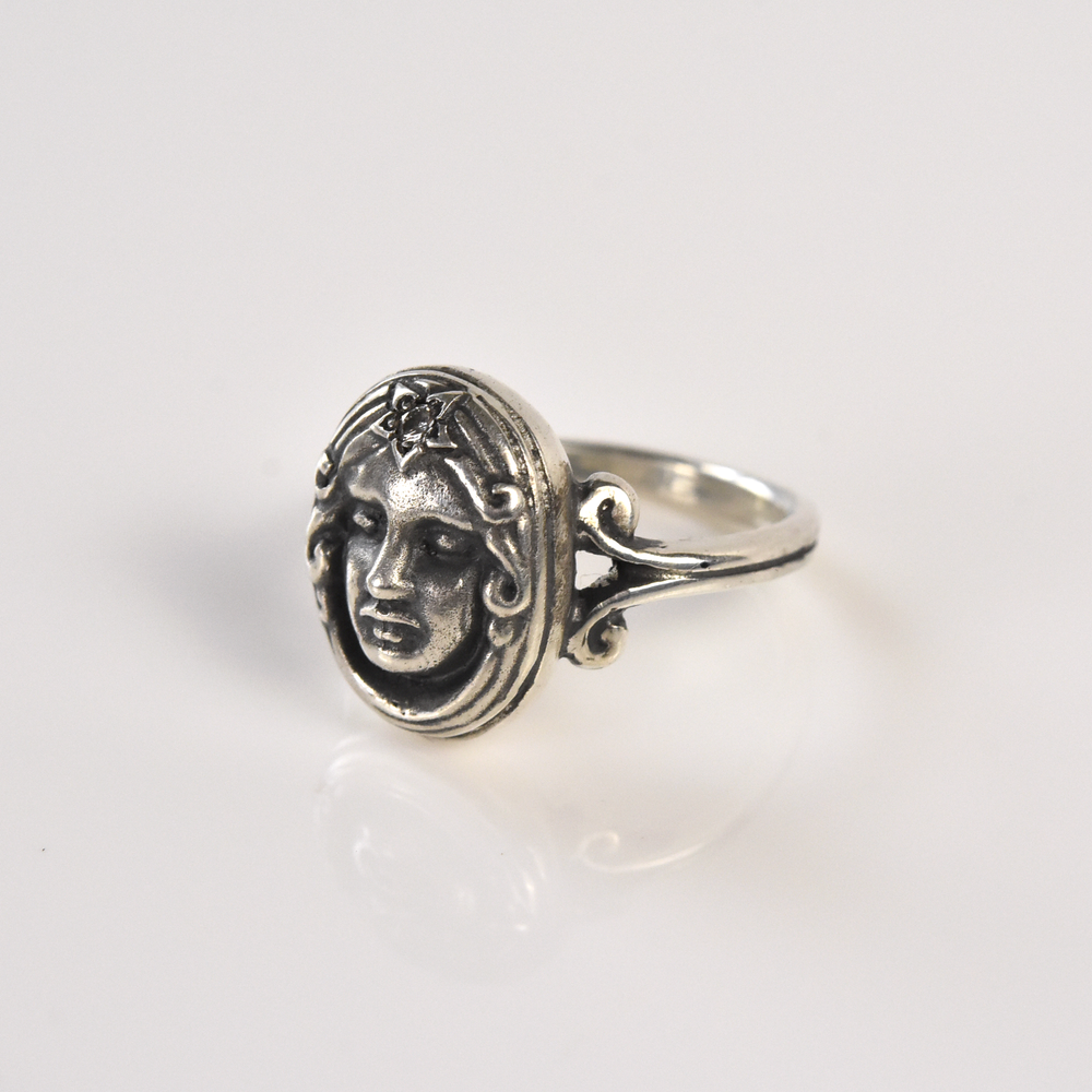 Magic Mirror Ring in Silver with Diamond - Goldmakers Fine Jewelry