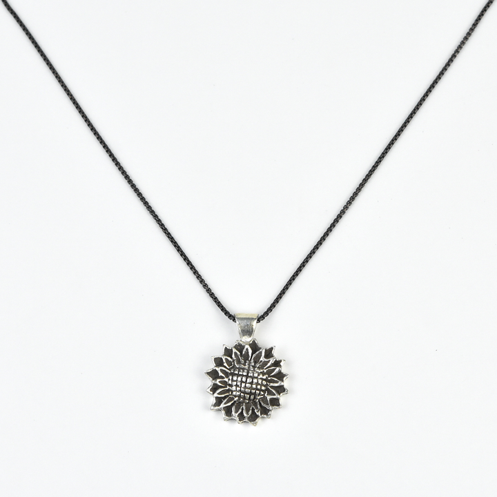 Kansas Sunflower Pendant Necklace - Goldmakers Fine Jewelry