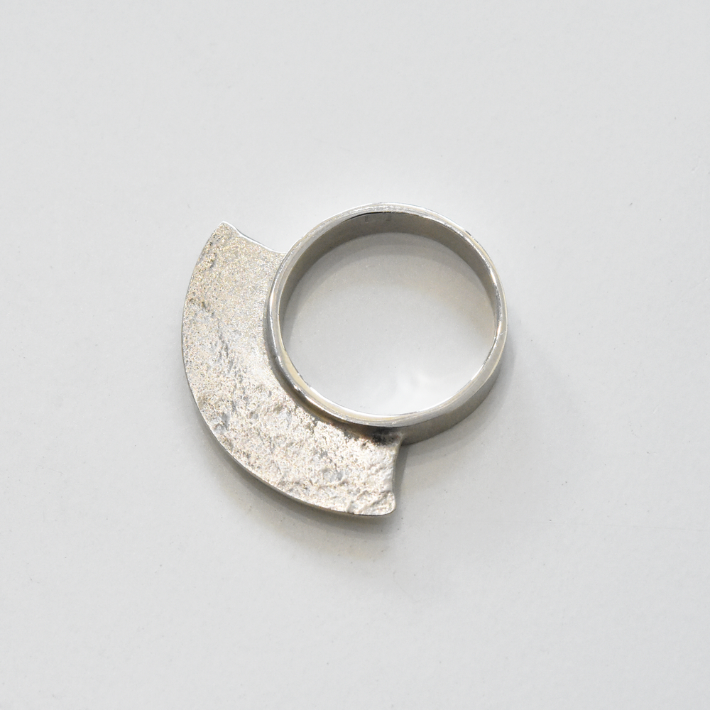Fin Ring in Sterling Silver - Goldmakers Fine Jewelry