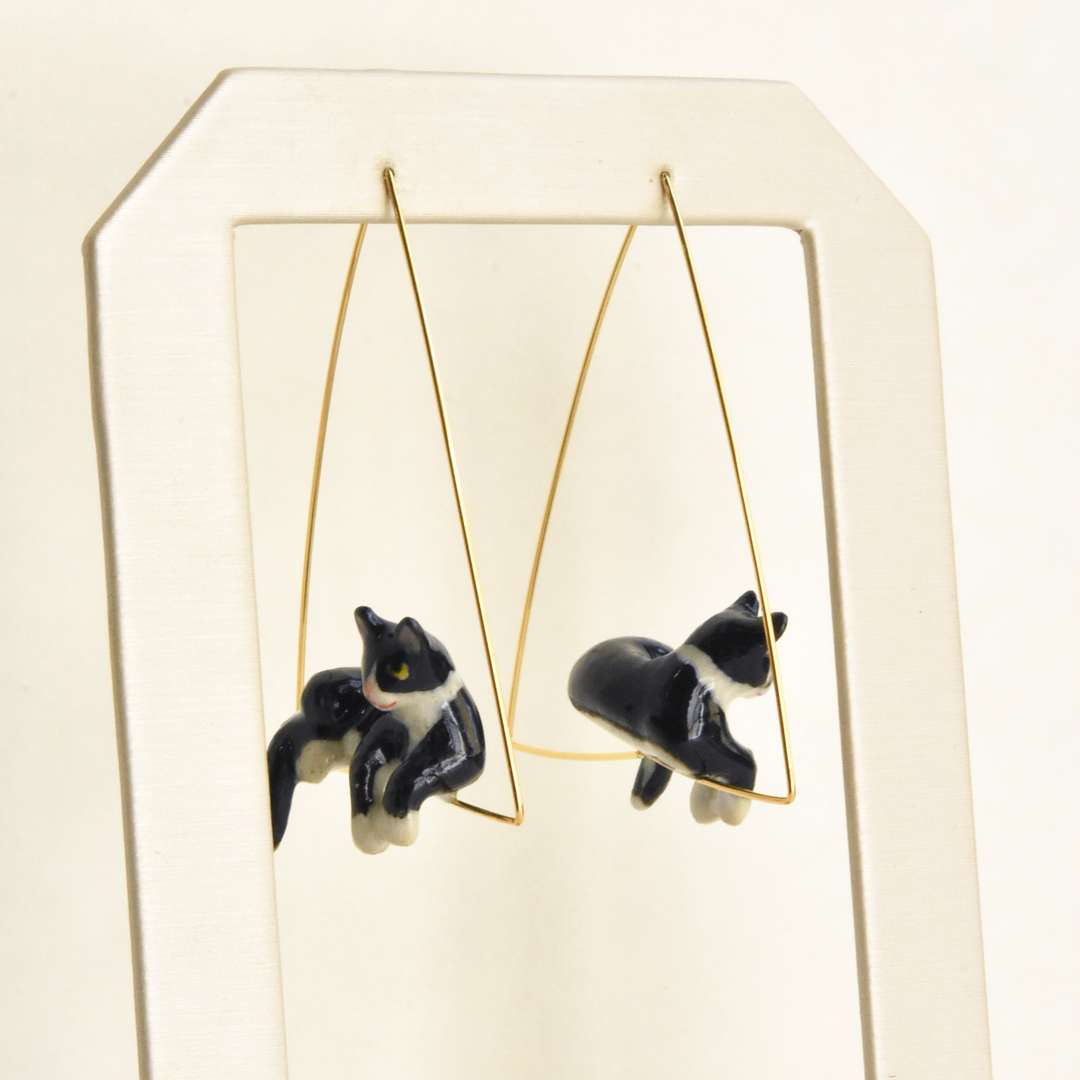 Lounging Cat Hoop Earrings - Goldmakers Fine Jewelry